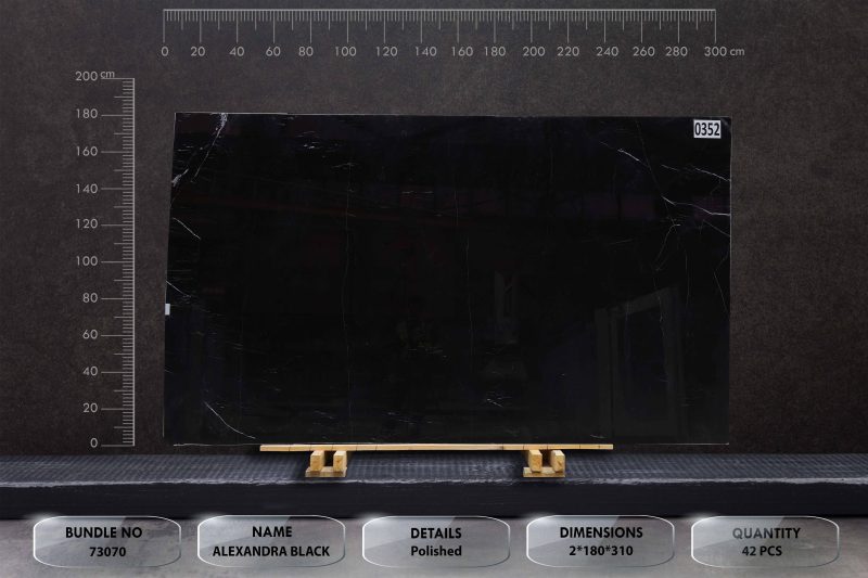 Alexandra Black 73070 2